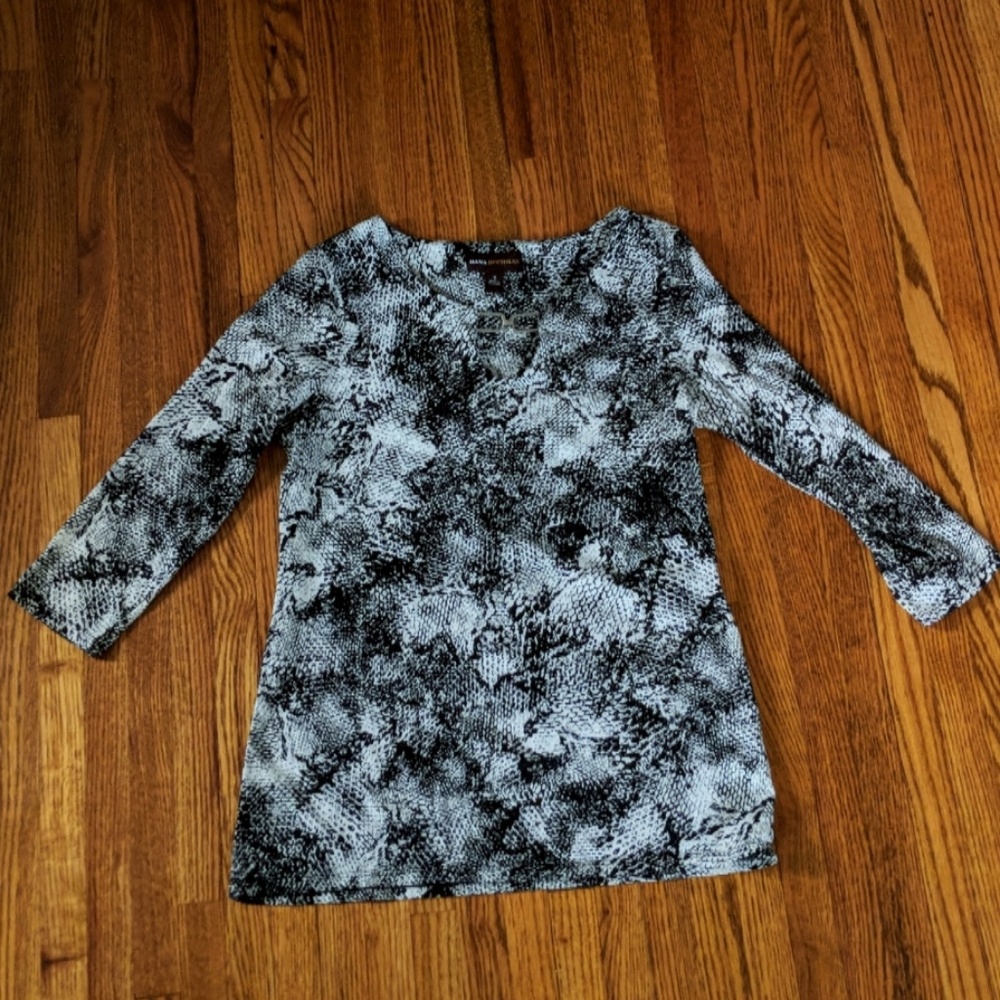 Dana Buchman 3/4 sleeve top